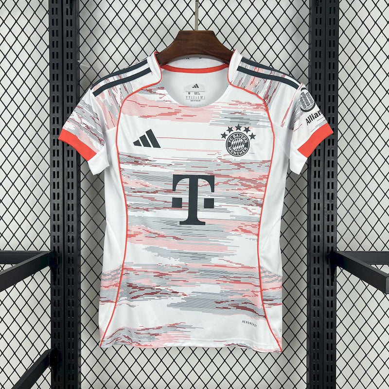 CAMISOLA FEMININA DO BAYERN MUNICH 25/26 MULTICOLOR