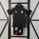 KIT INFANTIL DO BENFICA 25/26 PRETO