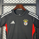 KIT INFANTIL DO BENFICA 25/26 PRETO